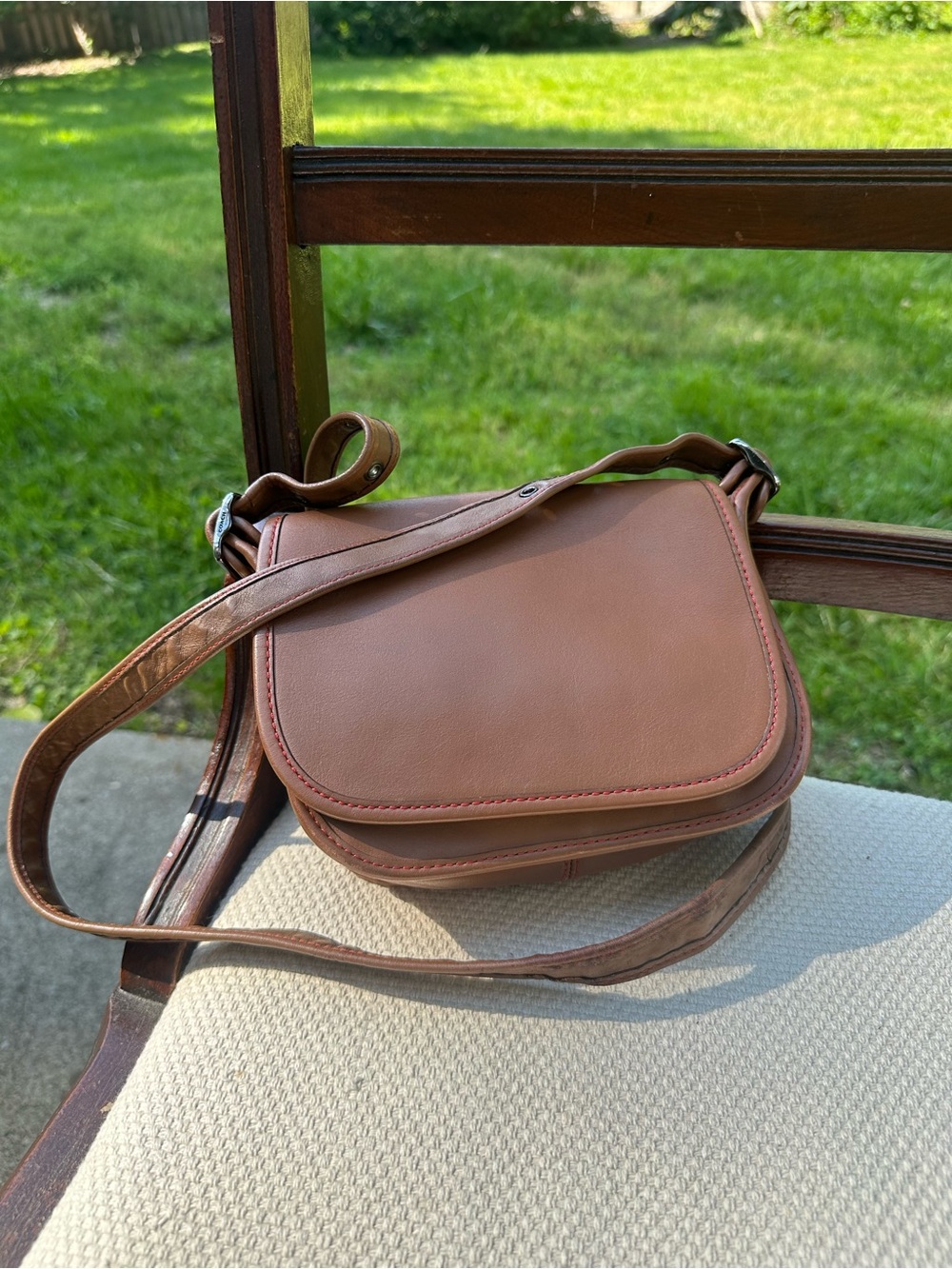 Coach Saddle 18